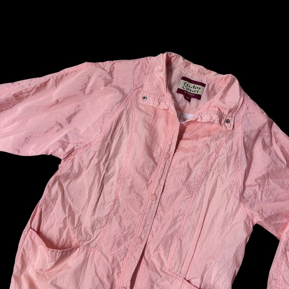 Vintage Windbreaker Jacket Tudor Court 1990s Nylon Shoulder Pads Peach Size M
